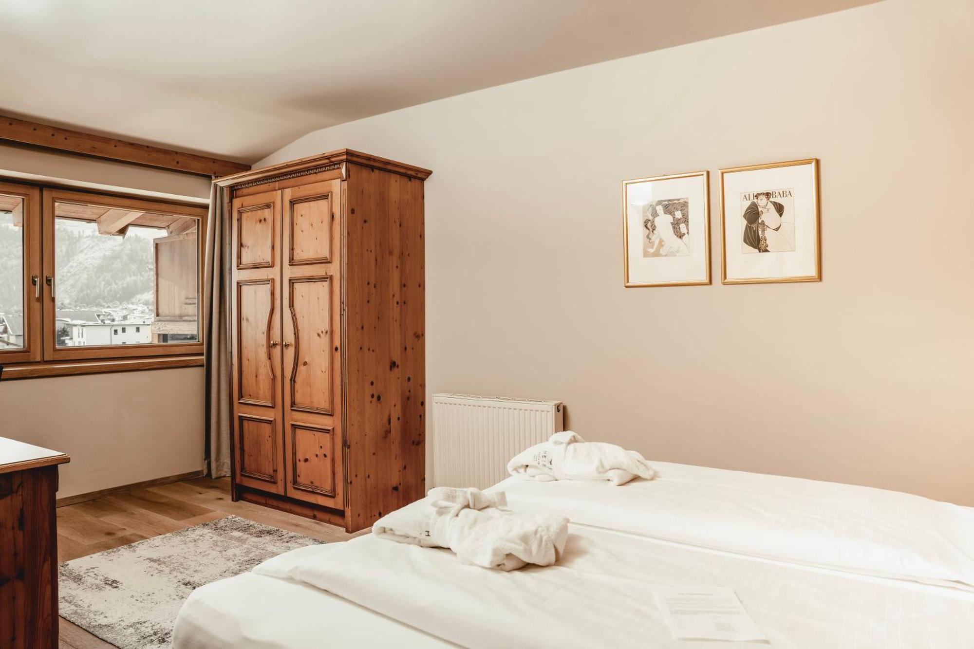 Held Otel Fügen Dış mekan fotoğraf