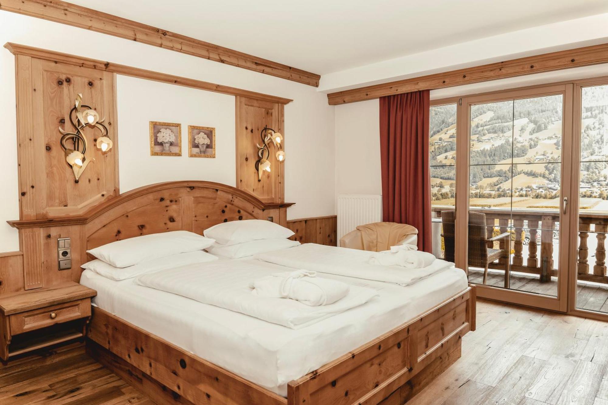 Held Otel Fügen Dış mekan fotoğraf