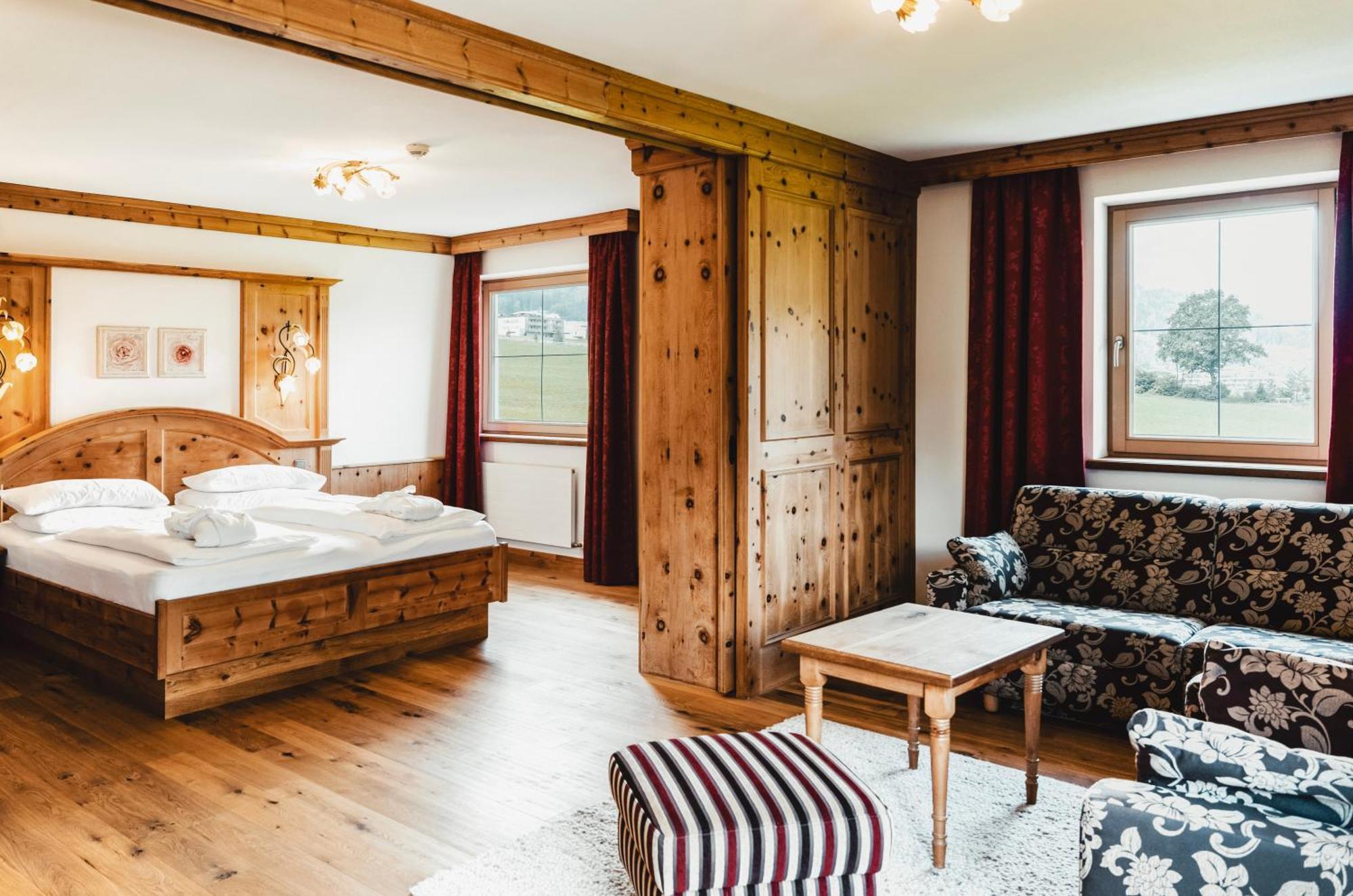 Held Otel Fügen Dış mekan fotoğraf